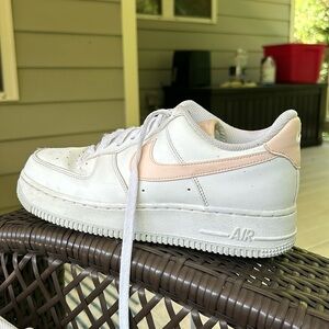 Women’s size 8 Nike Air Force 1 ‘07 Next Nature